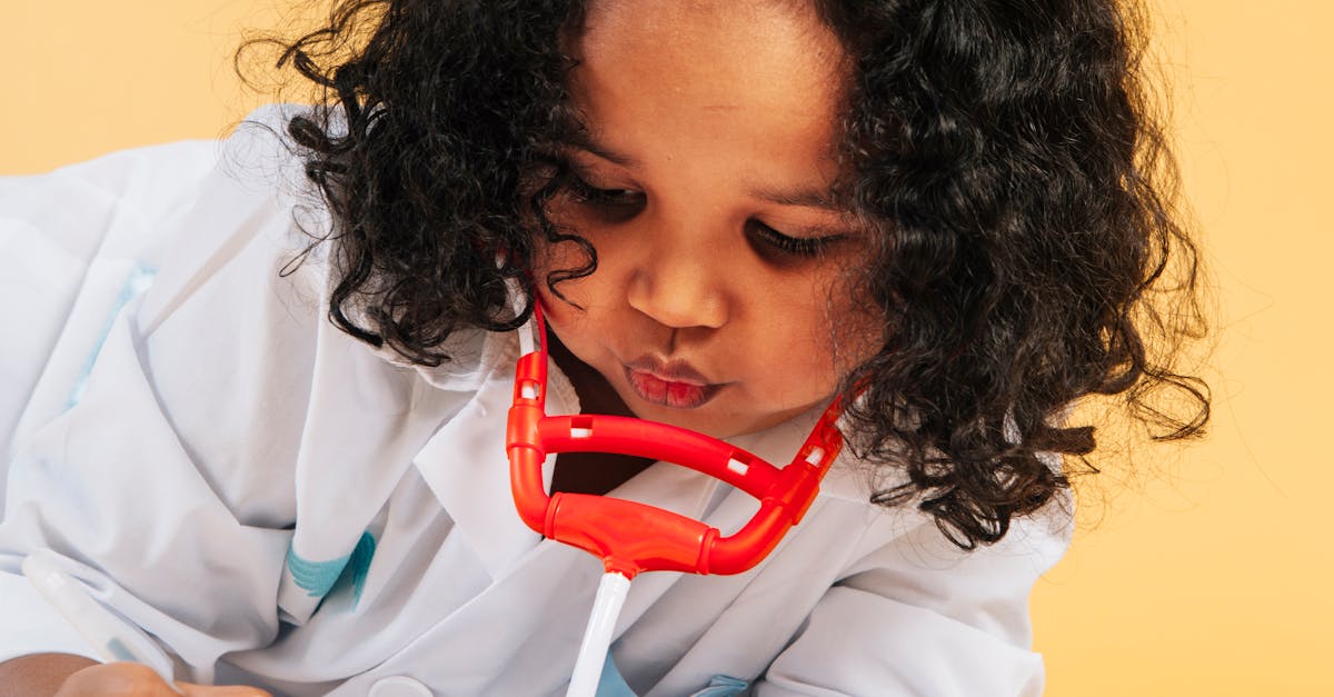 What is the goal of a consultant?